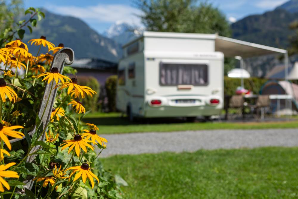 Do you have a question regarding a camping trip to the holiday region of Interlaken - Lake Brienz - Lake Thun, Switzerland?