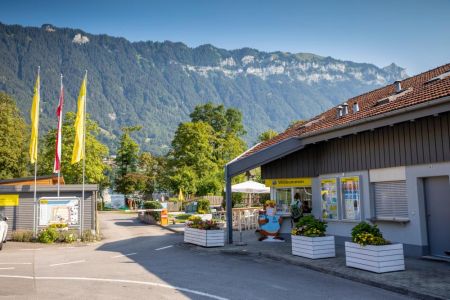 TCS Camping Boenigen Interlaken Suisse réception